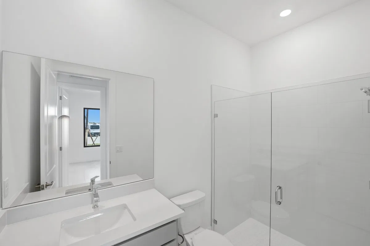 Residence photo 19