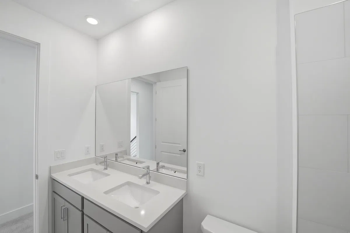 Residence photo 31