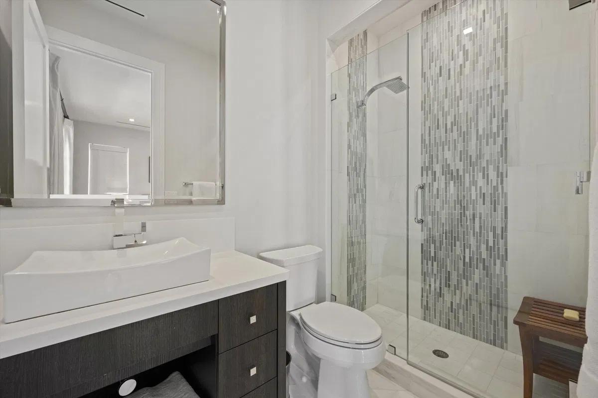 Residence photo 22
