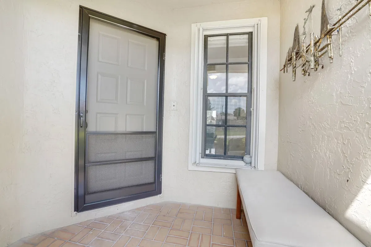 Residence photo 28
