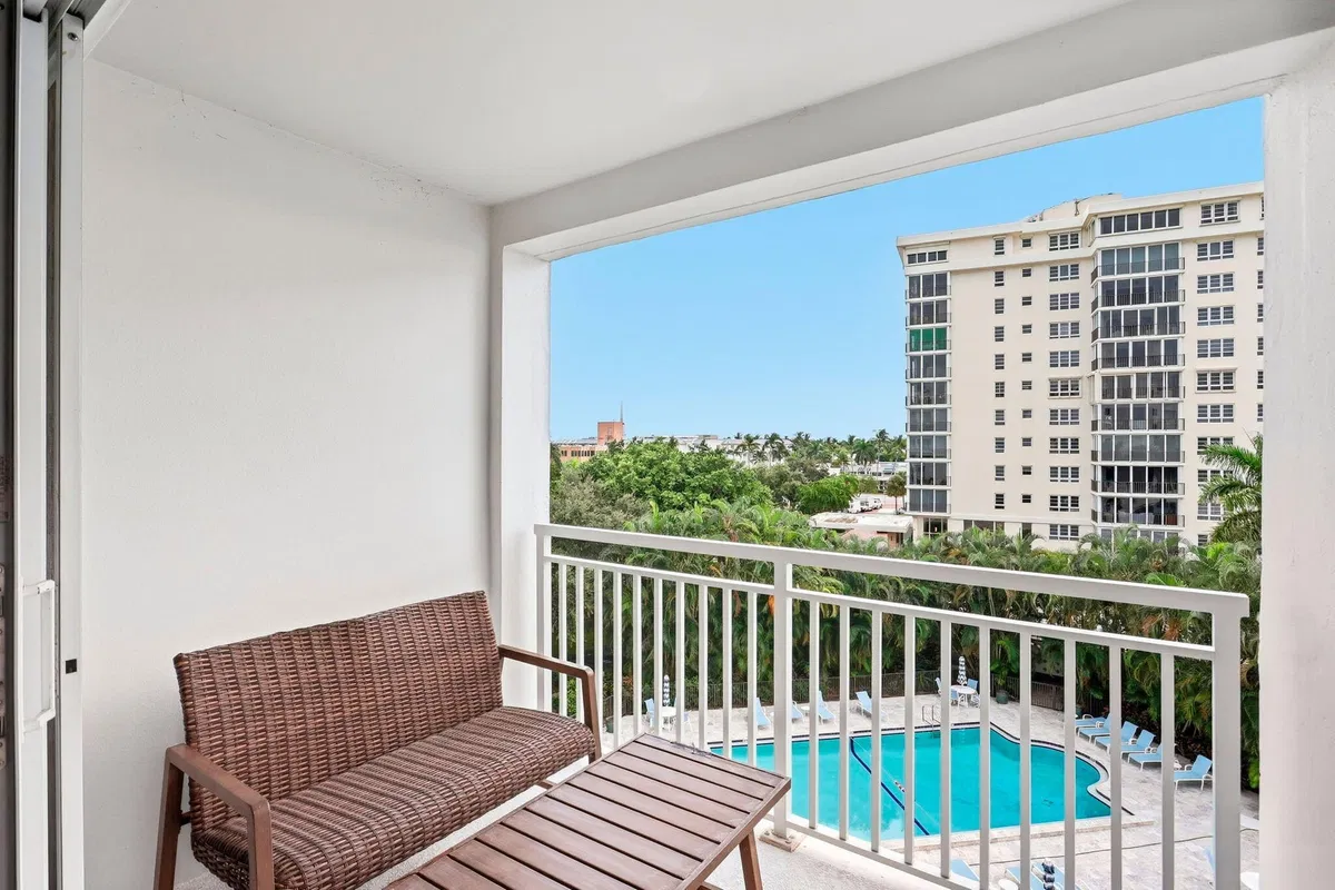 Downtown Delray Beach Unit 5G photo 28