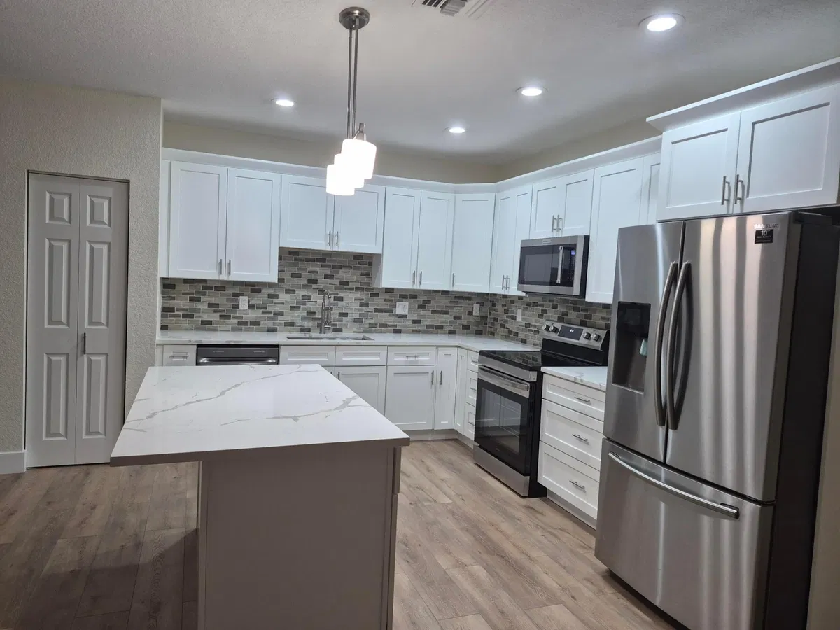 Residence photo 4