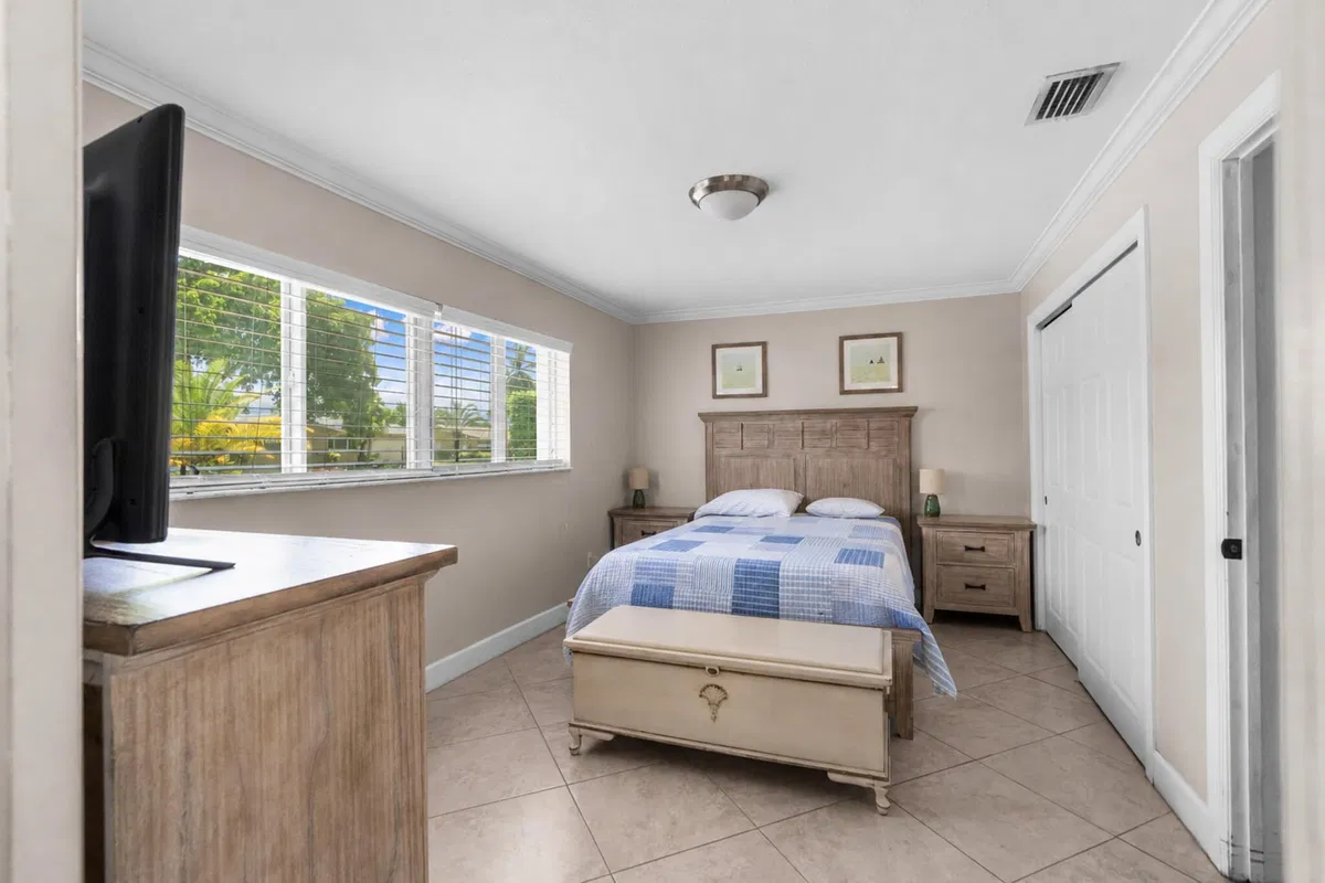 Residence photo 19