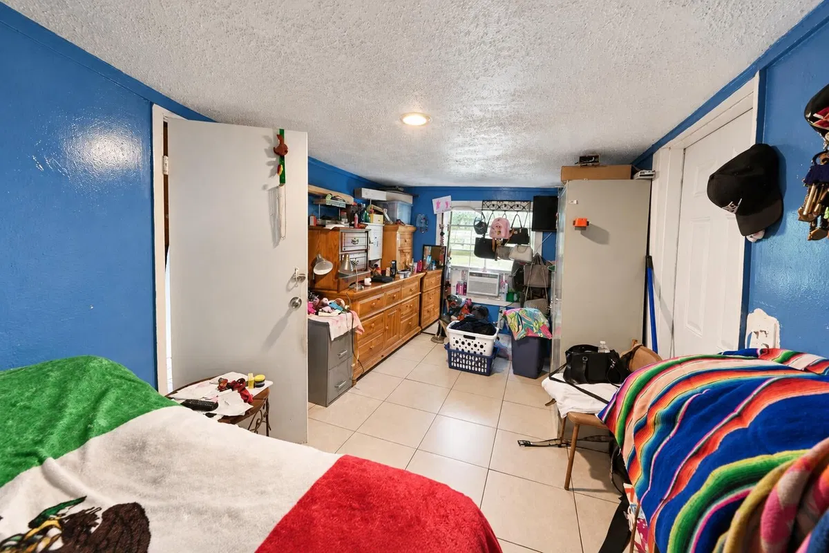 Residence photo 13