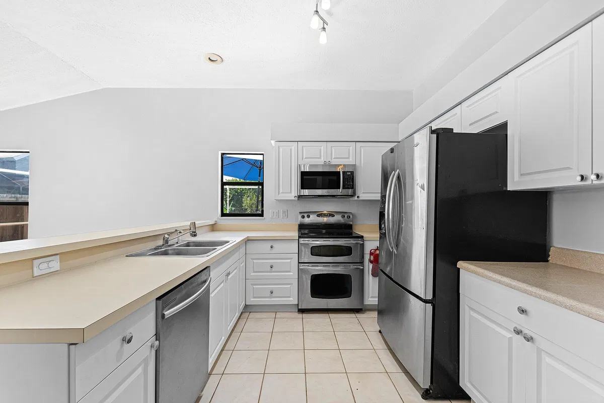 Residence photo 10