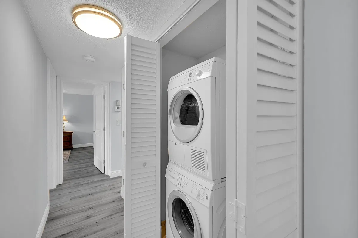 Boca Raton Unit 305 photo 16