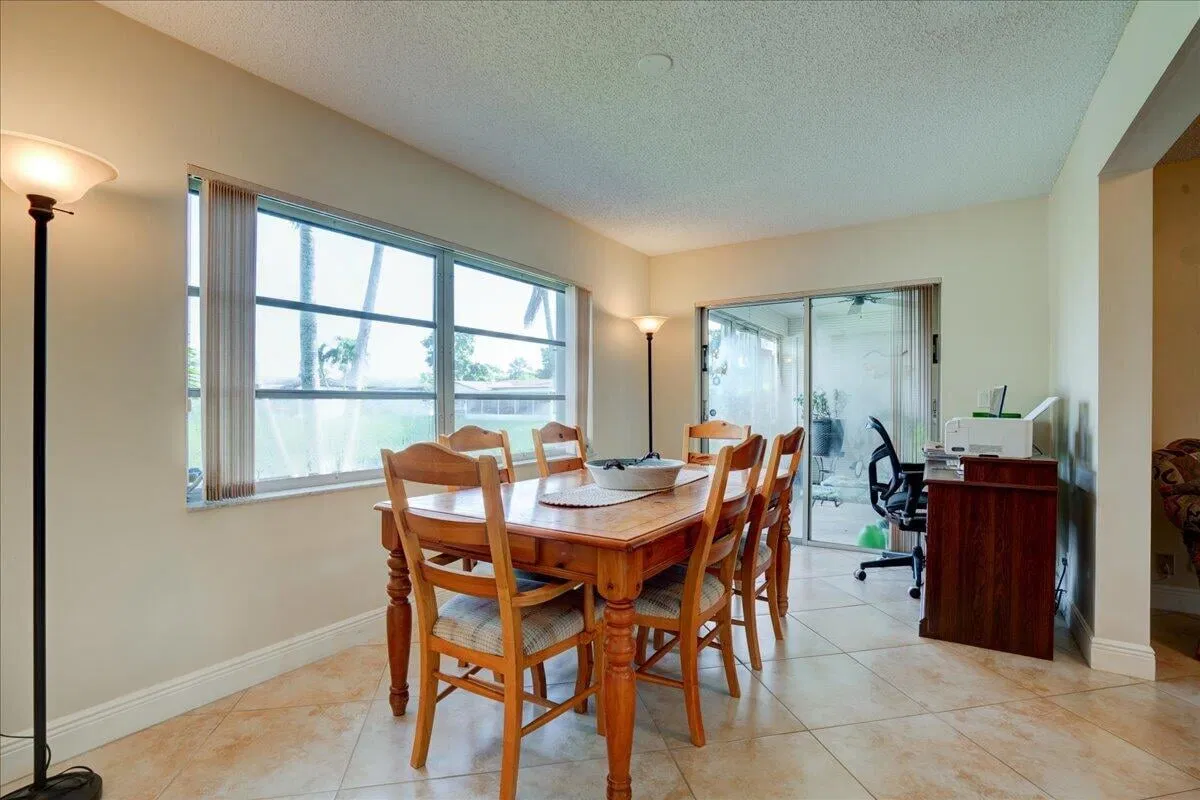 Residence photo 13