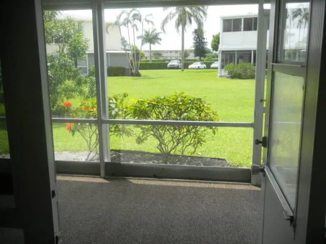 Residence photo 7