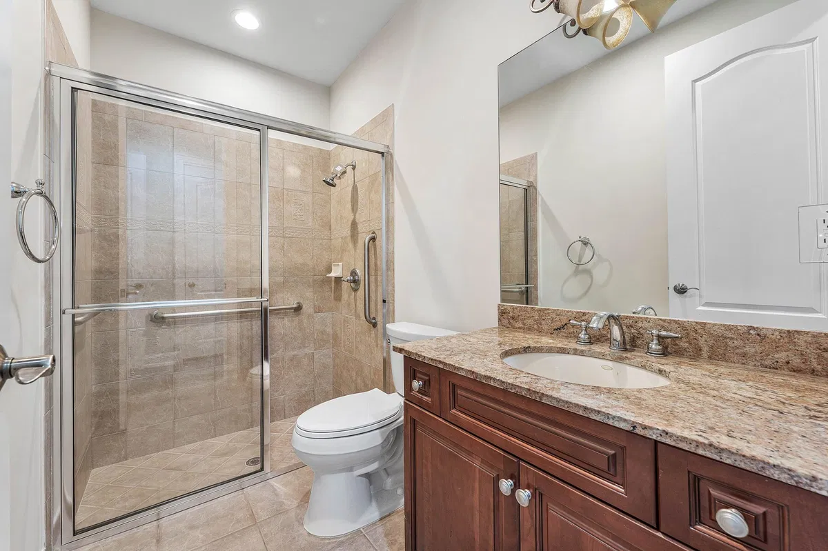 Residence photo 31
