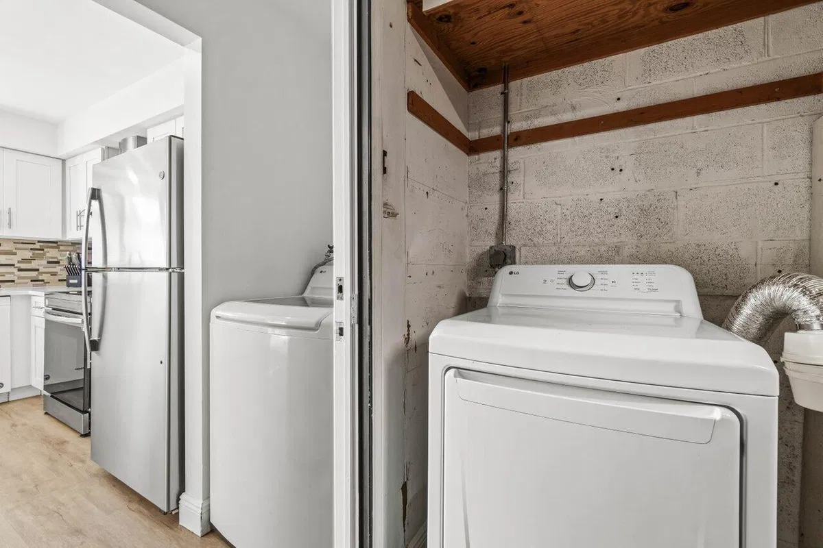 Residence photo 22
