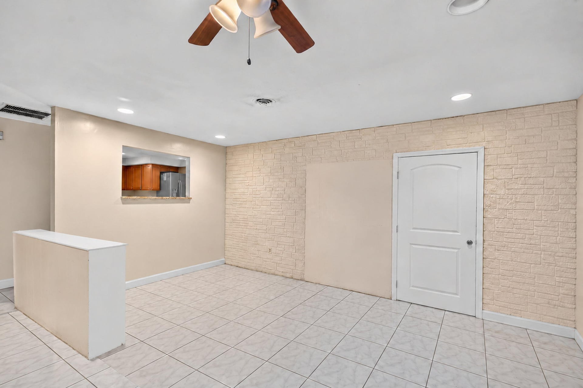 Residence photo 13