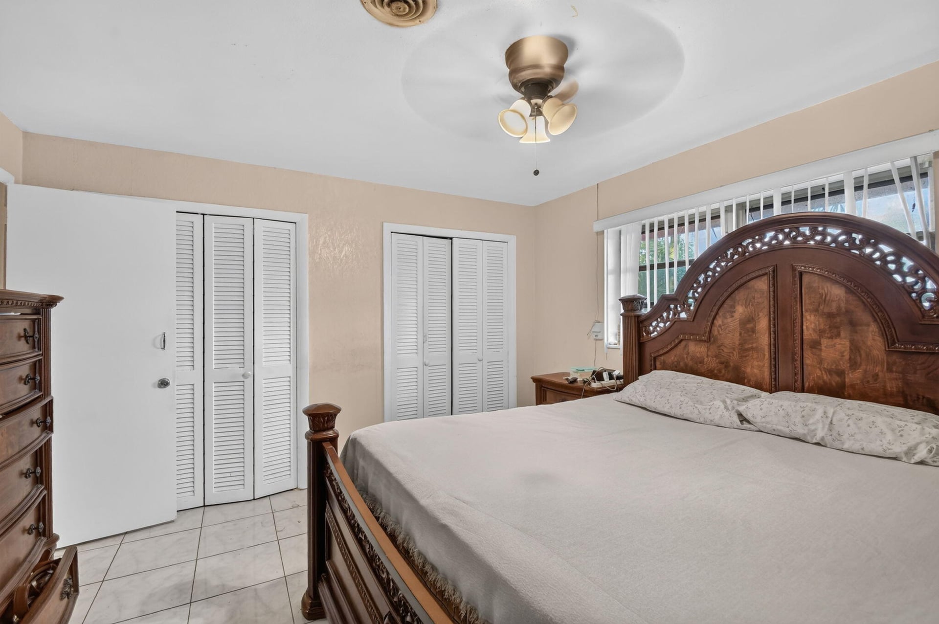 Residence photo 22