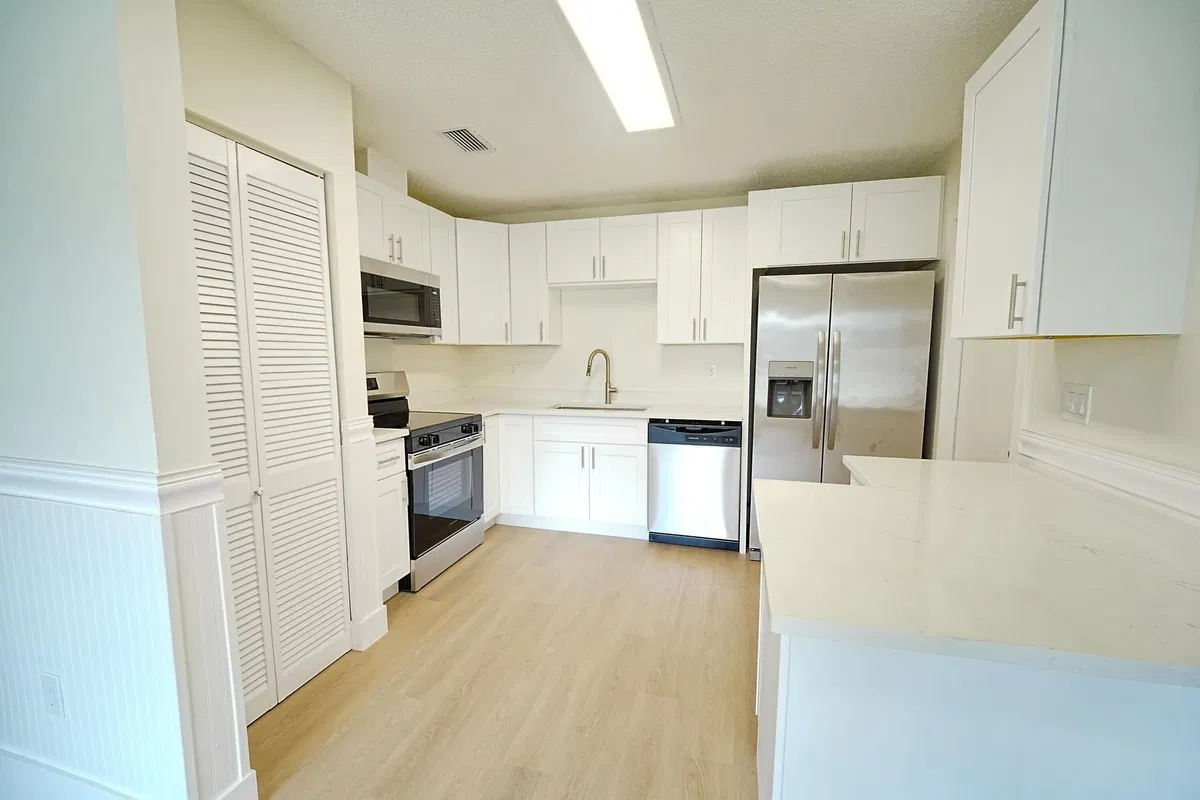  Residence photo 10