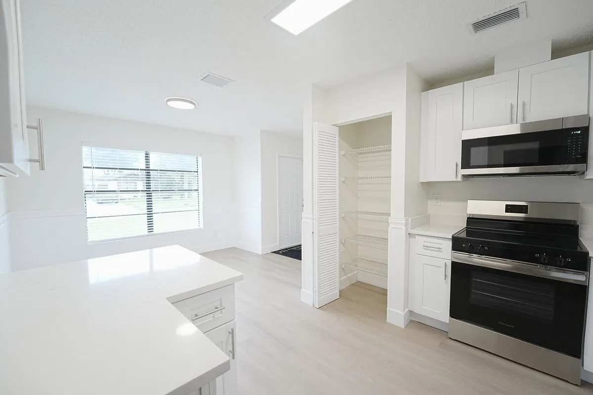  Residence photo 13