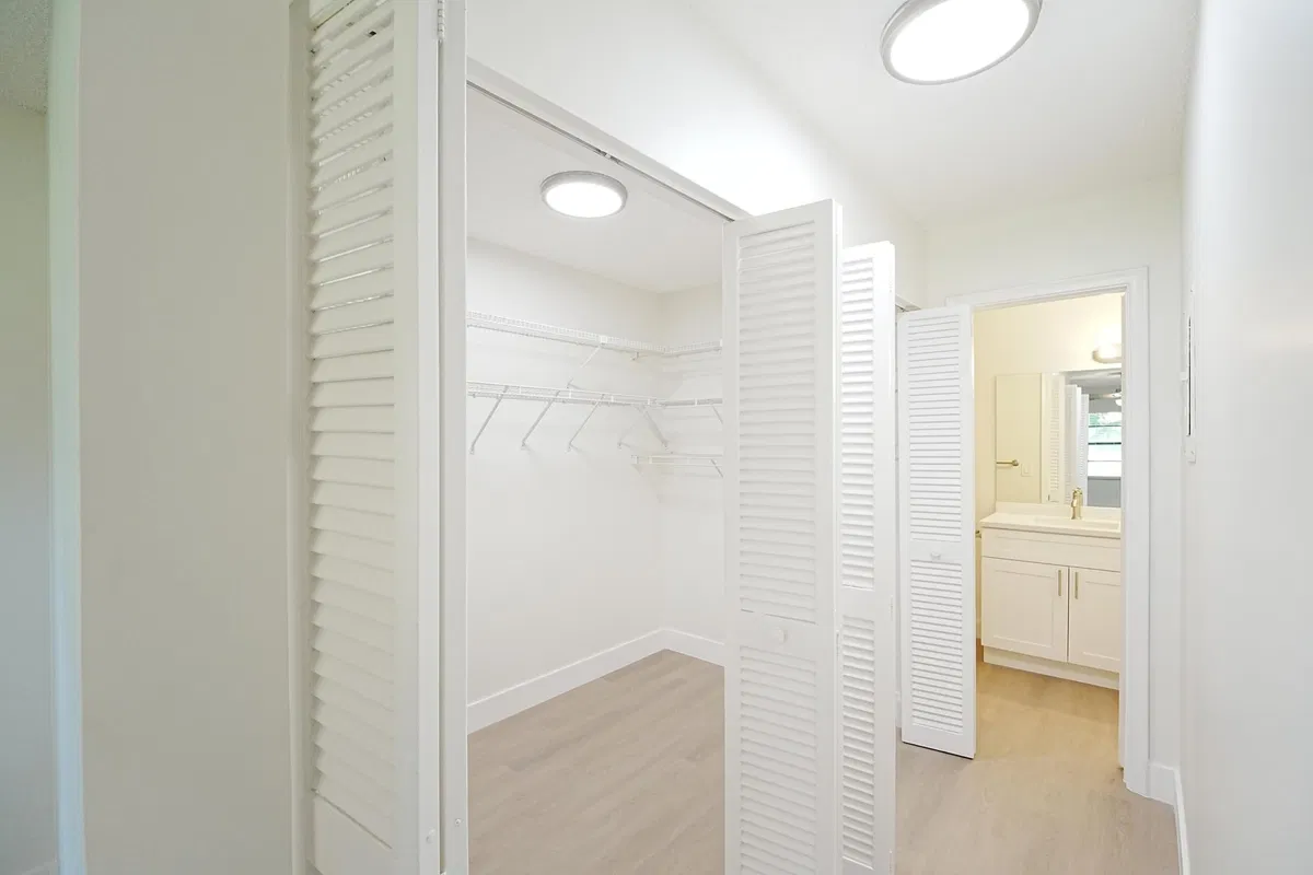  Residence photo 31