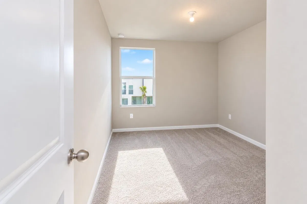 Residence photo 10