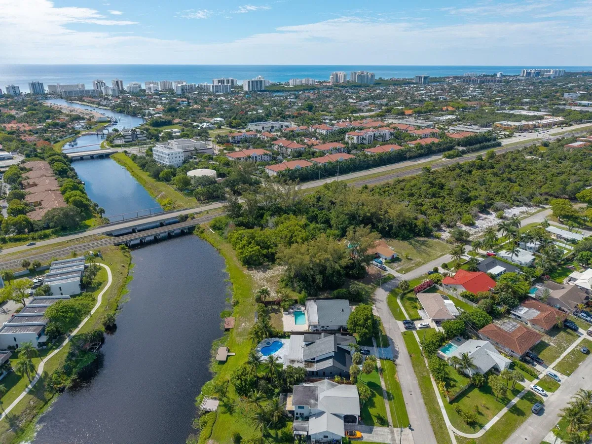  Residence photo 10
