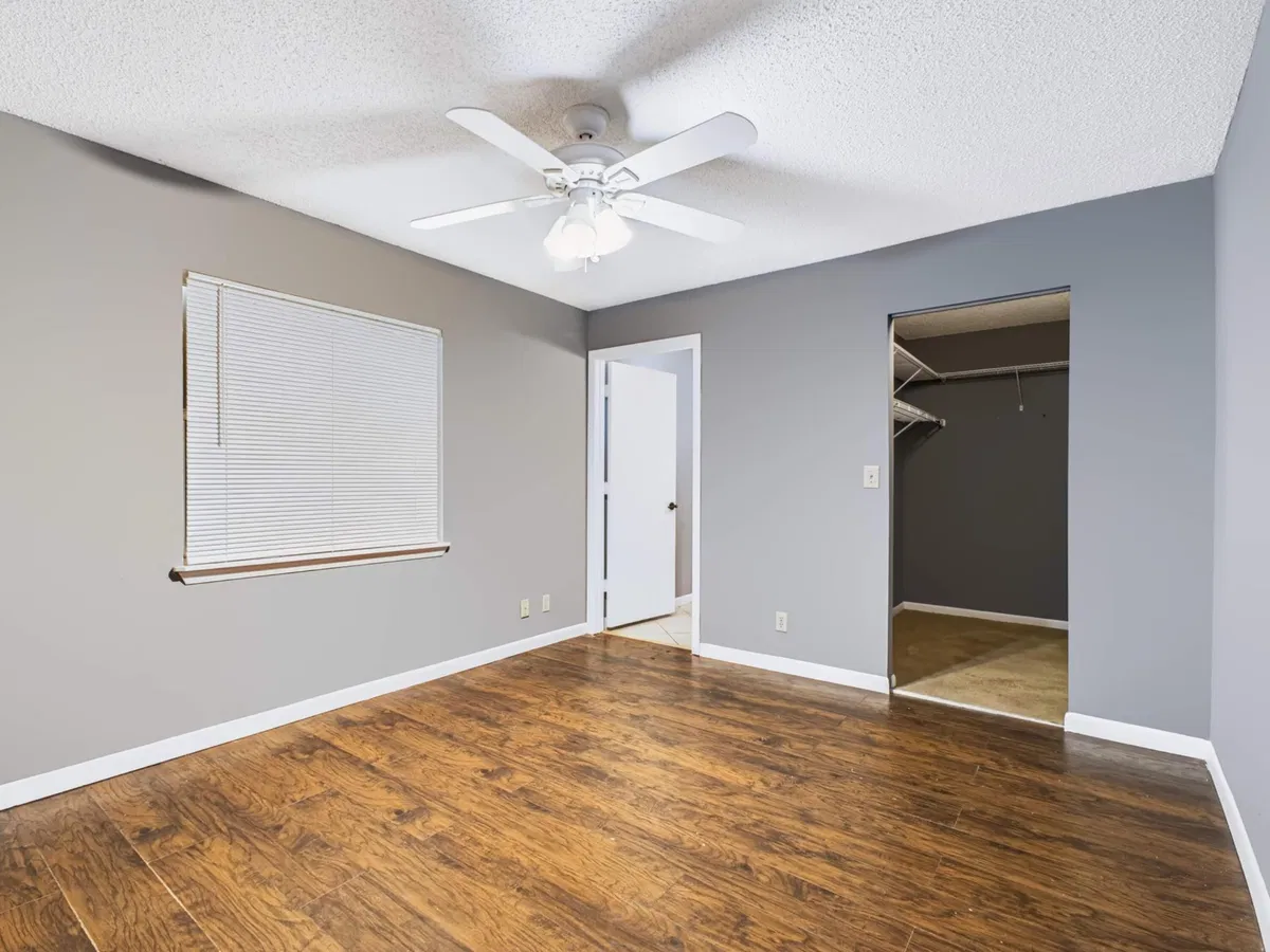 Residence photo 22