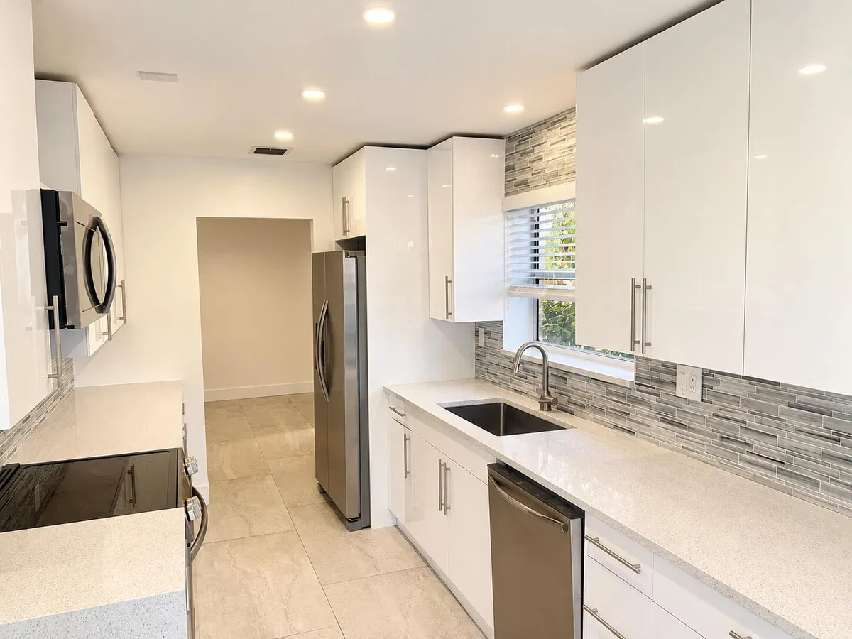 Residence photo 25