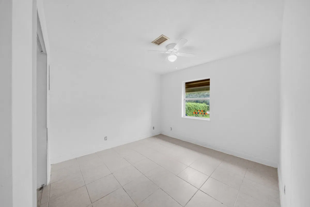Residence photo 7