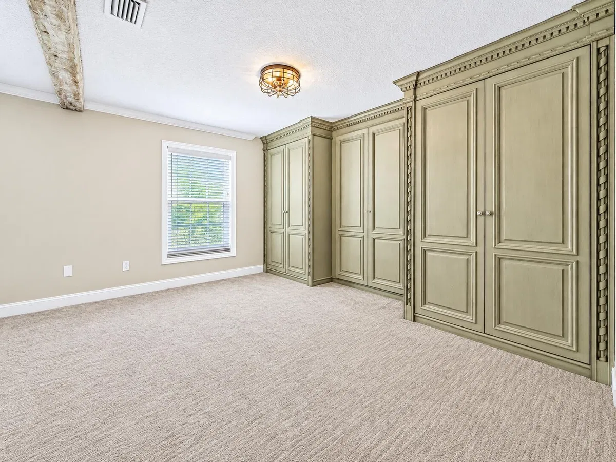 Residence photo 22