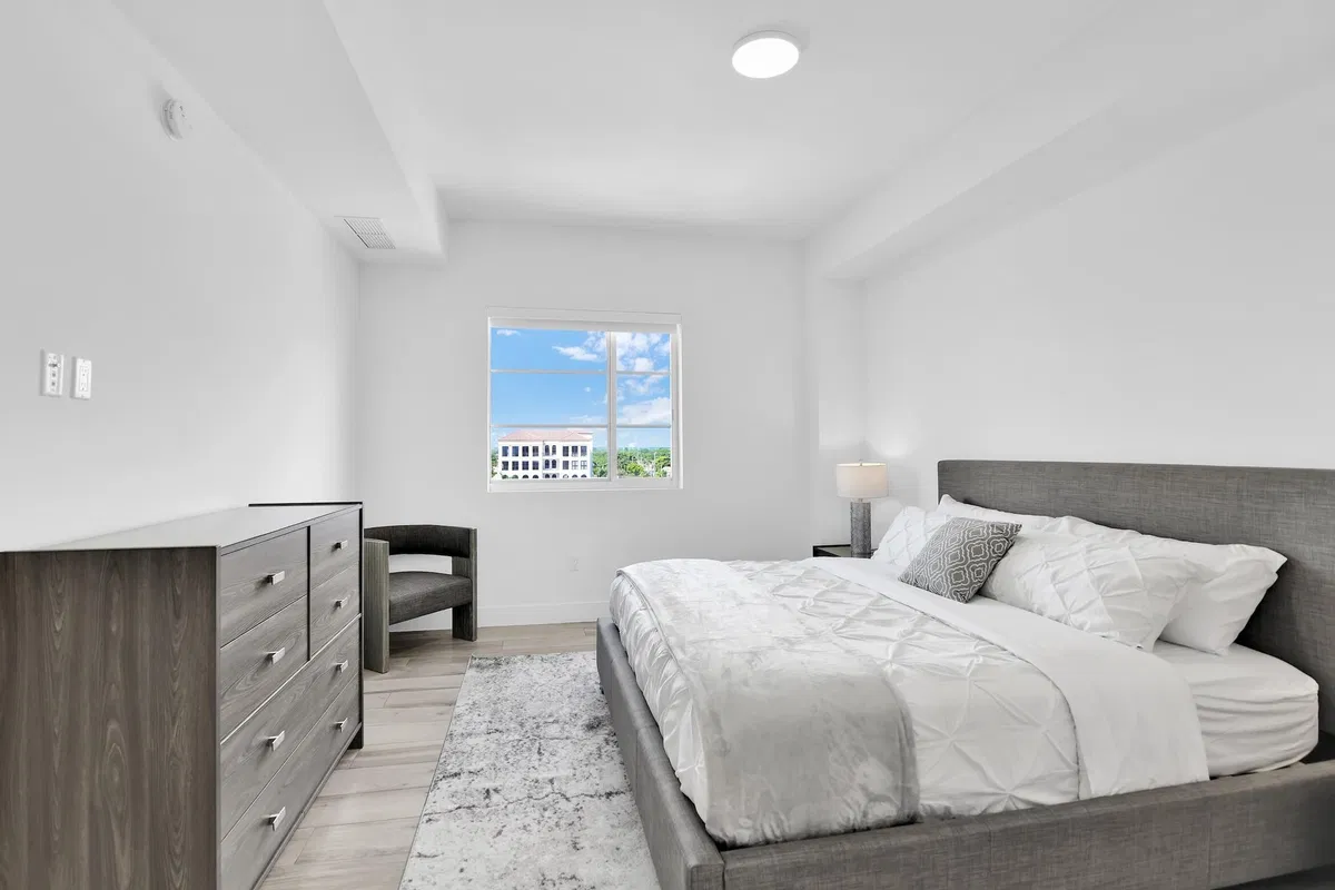 Tower 155 Unit 822 photo 16