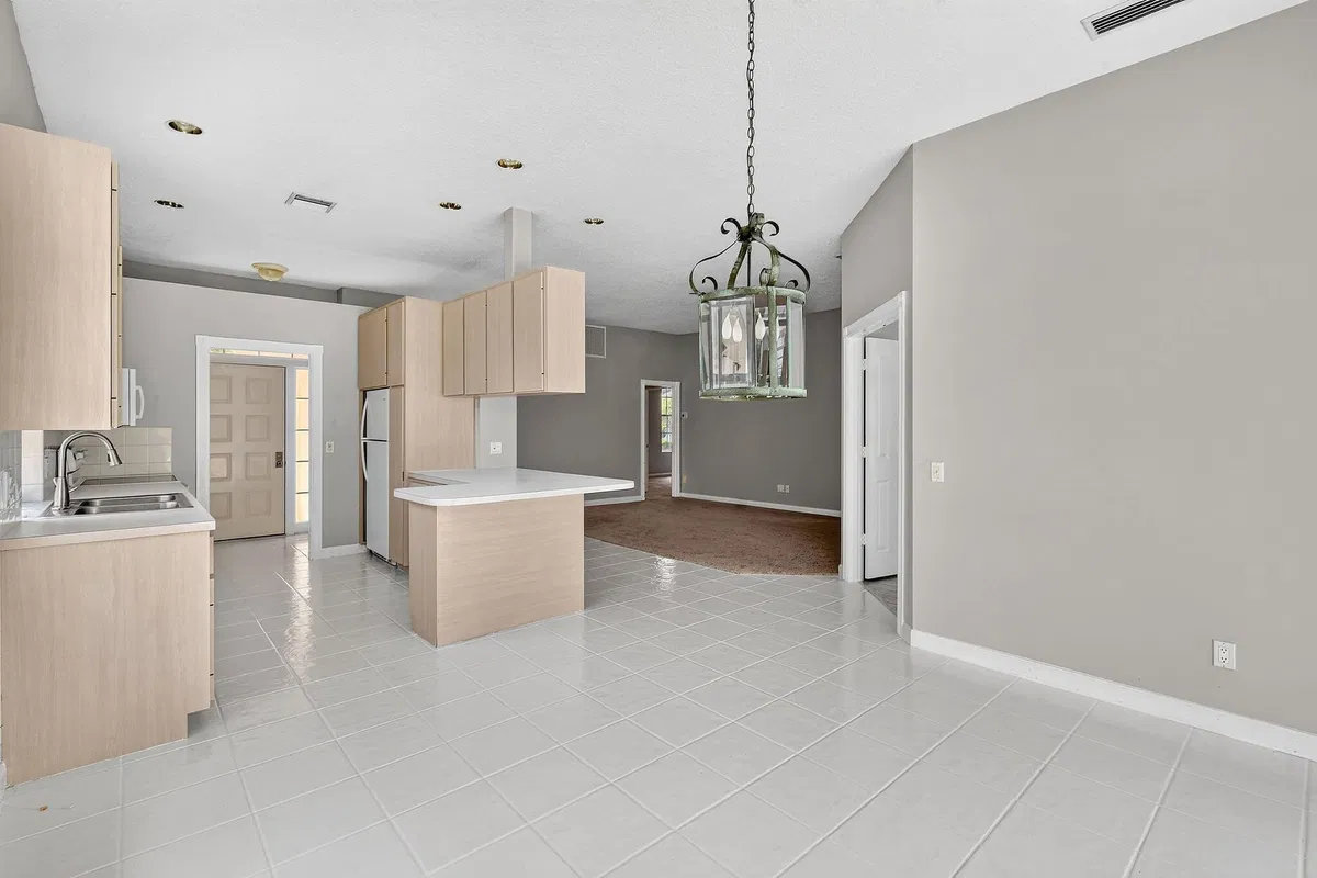  Residence photo 16