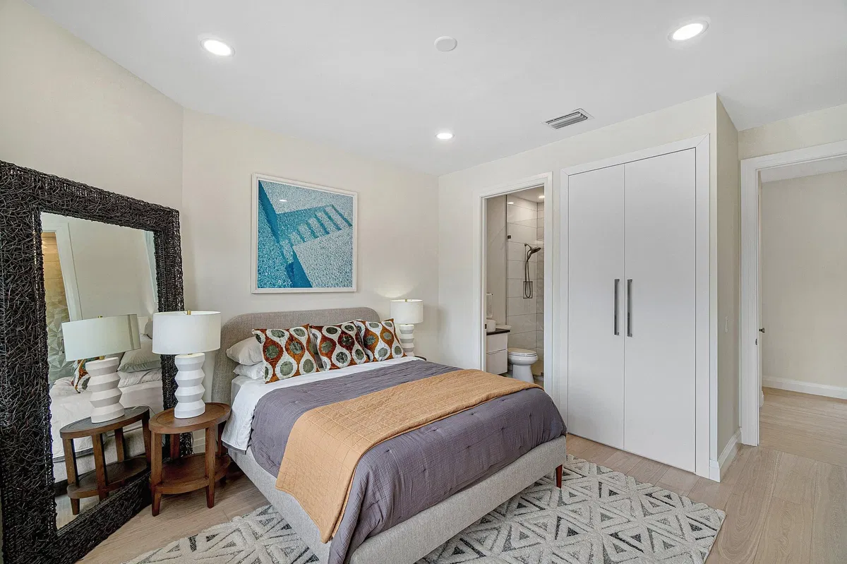 Residence photo 28