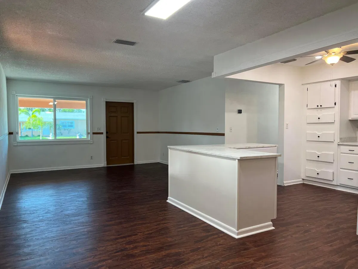 Residence photo 13