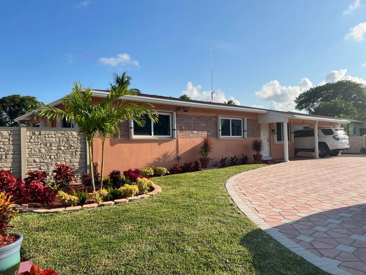 Residence photo 31