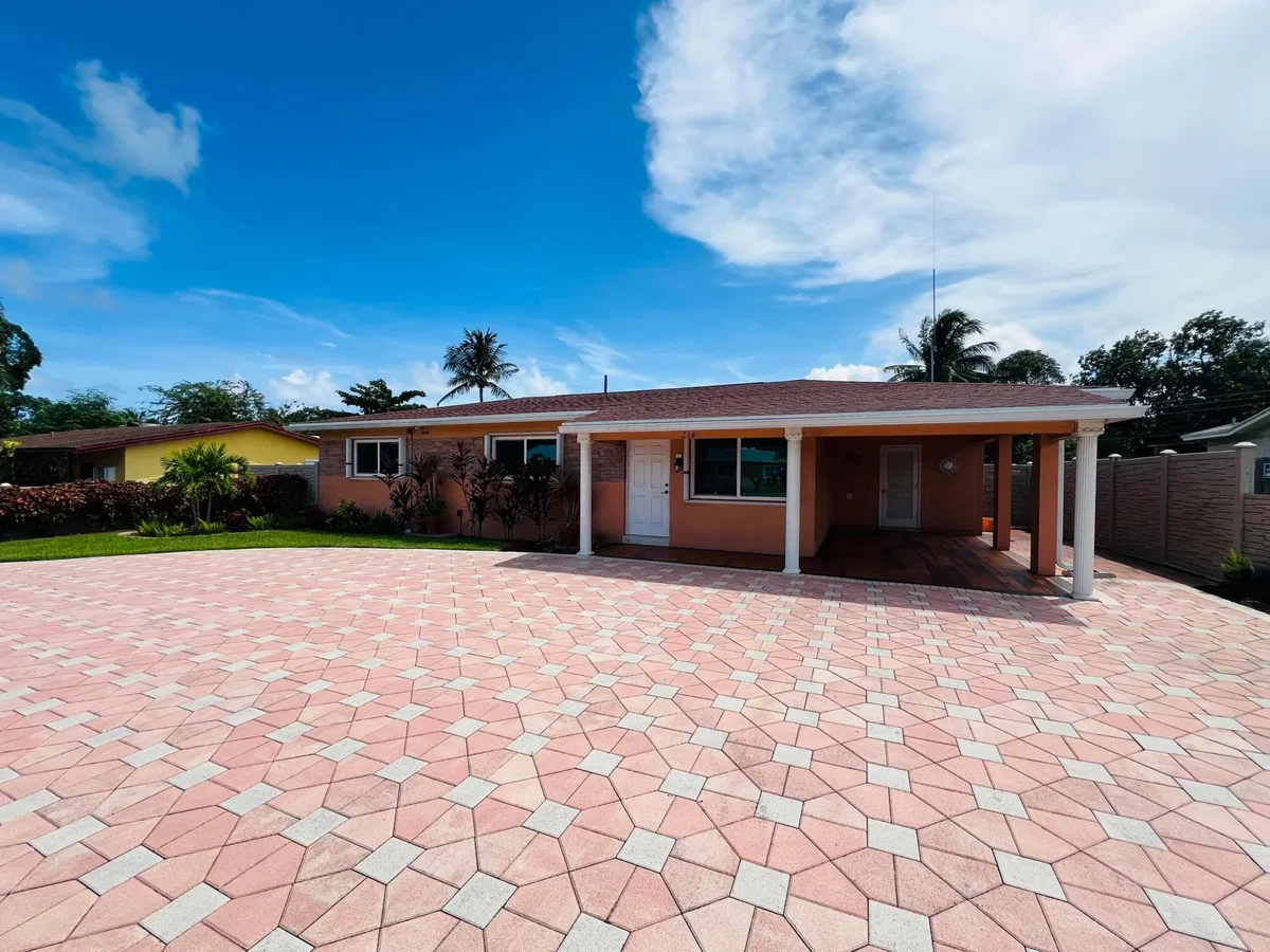 Residence photo 34
