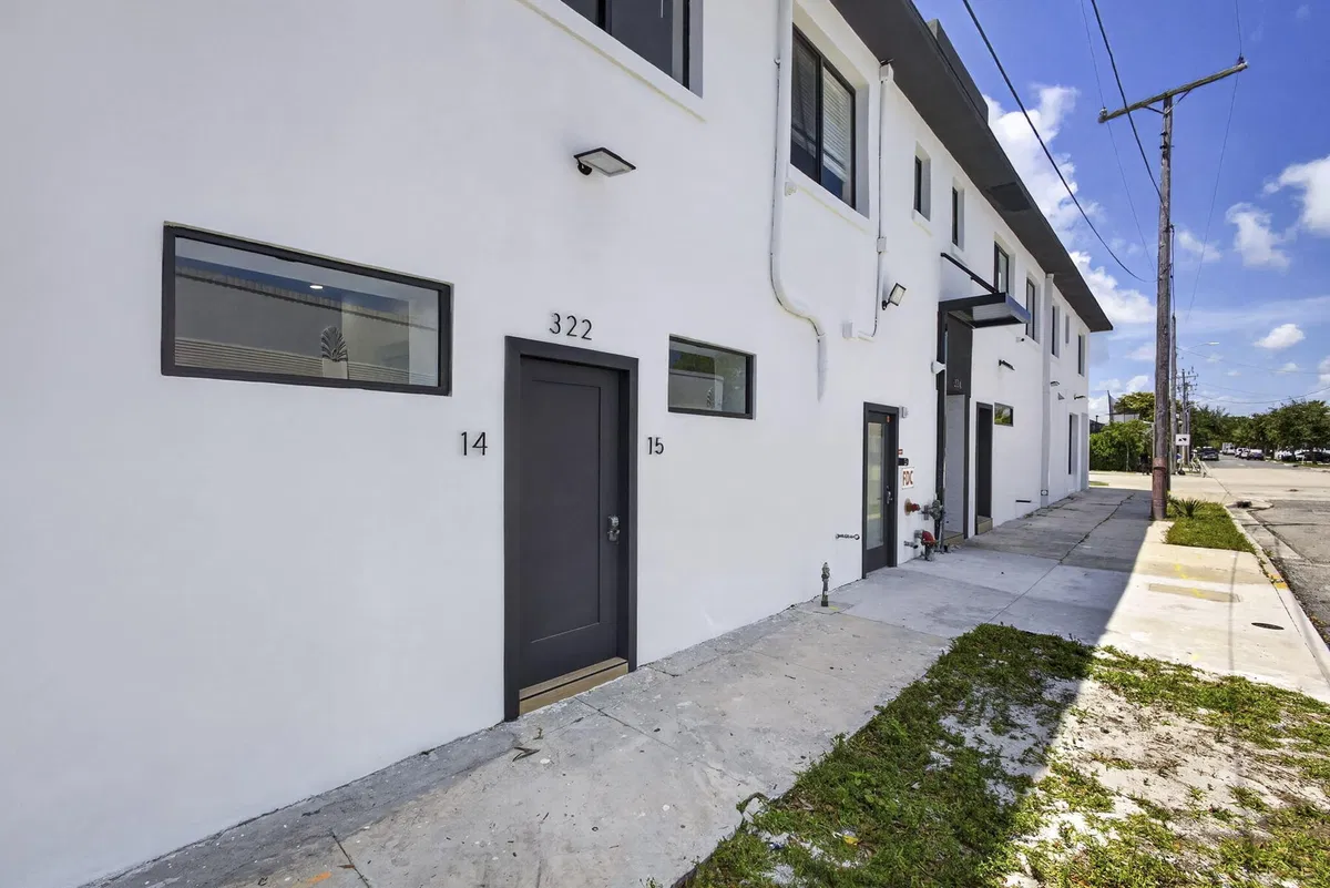 Downtown West Palm Beach Unit Unit 320 photo 16