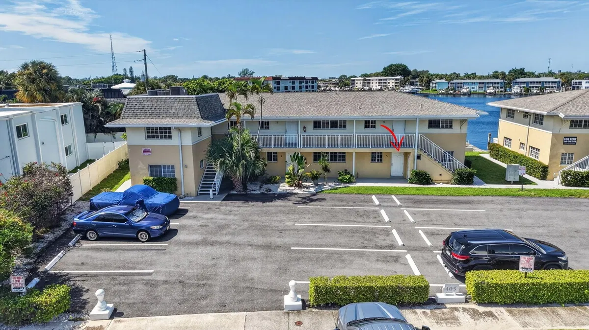 Village of North Palm Beach Unit 4 photo 10