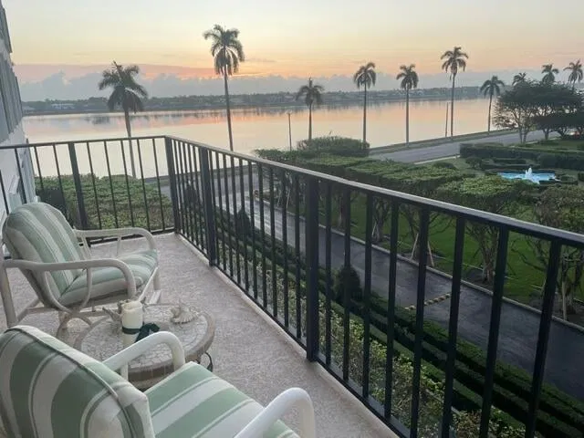 Downtown West Palm Beach Unit 403