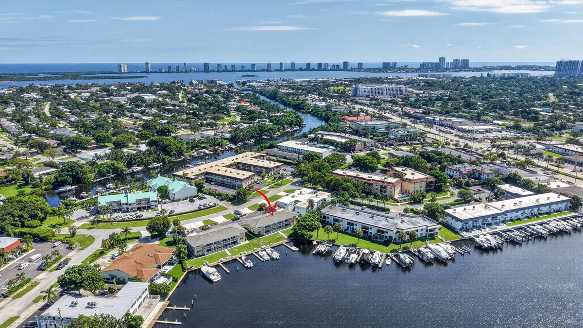 Village of North Palm Beach Unit 3 photo 10