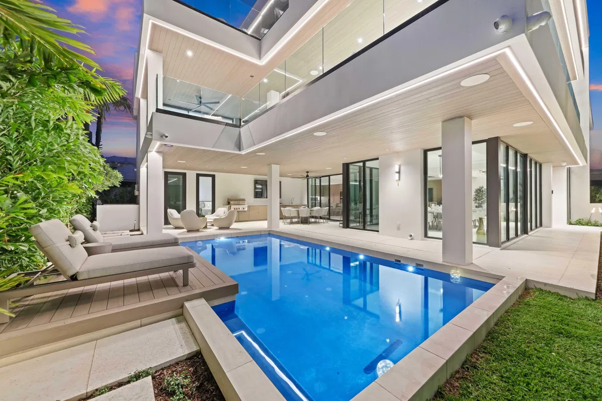 SoSo West Palm Beach Residence photo 52
