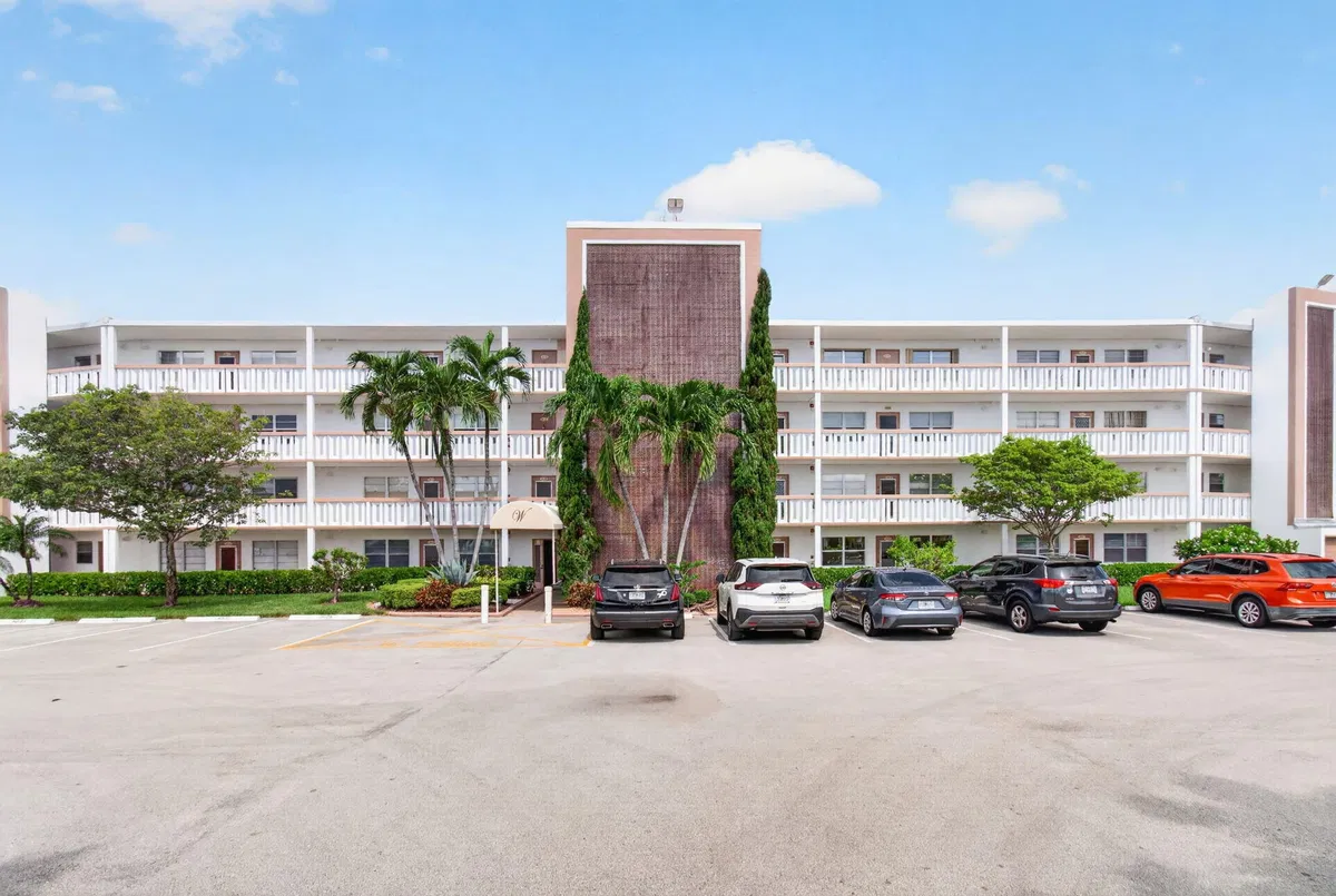 Residence photo 4