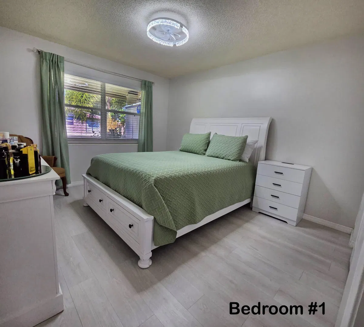  Unit 327 photo 7