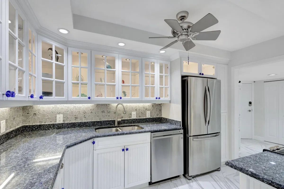 Harbour Point Singer Island Unit 1401 photo 4