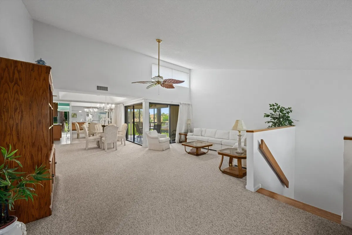 Jonathan's Landing Jupiter FL Unit 220 photo 4