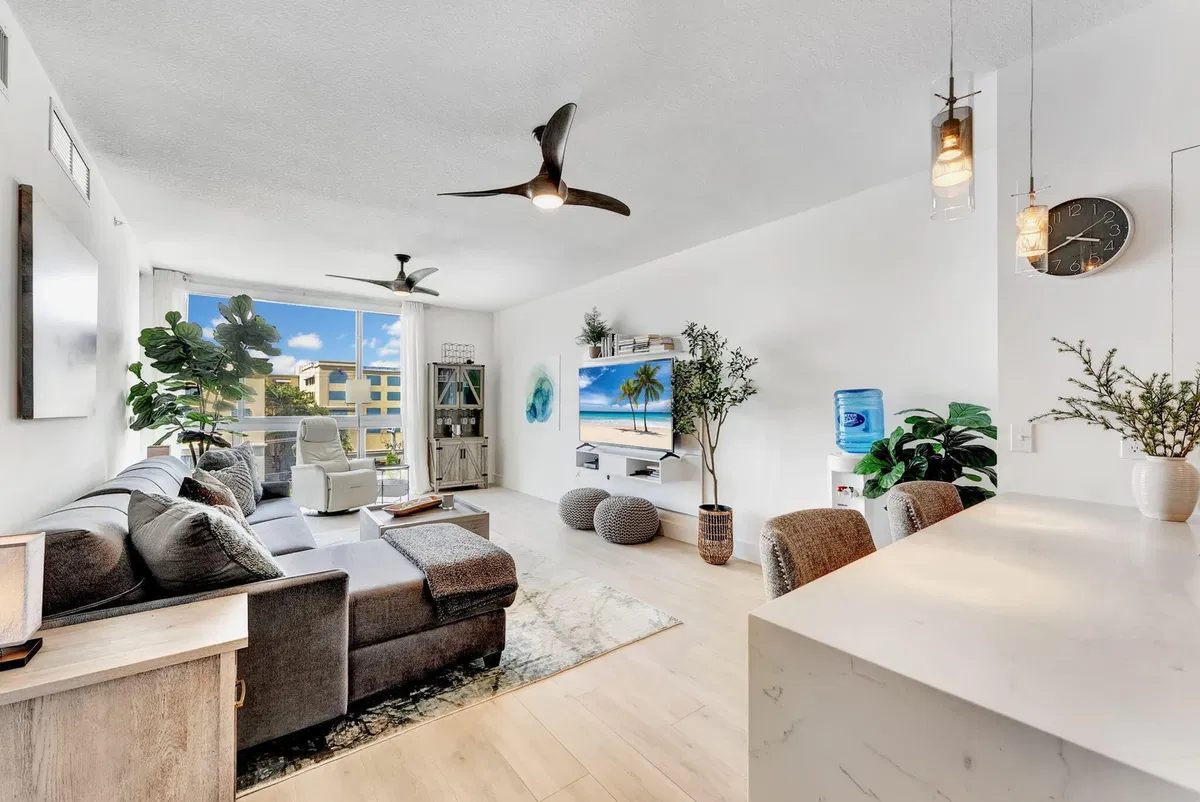111 First Delray Unit 517