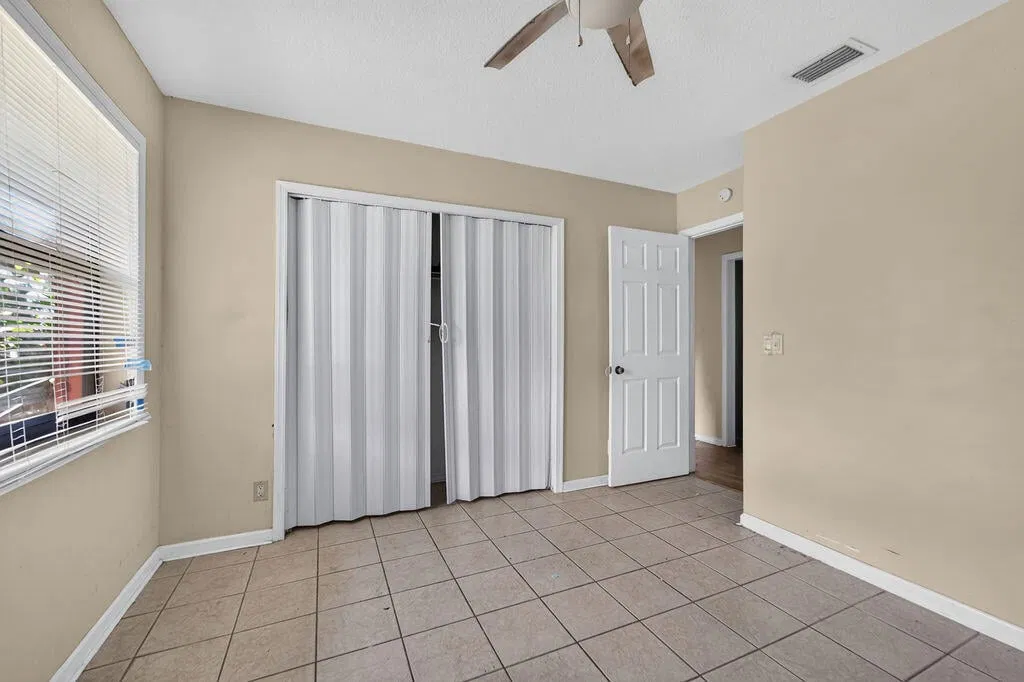 Residence photo 7