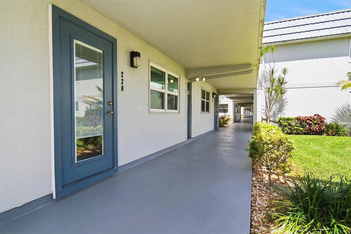 Residence photo 28