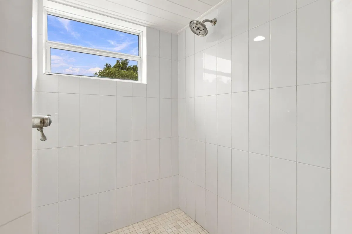  Residence photo 34