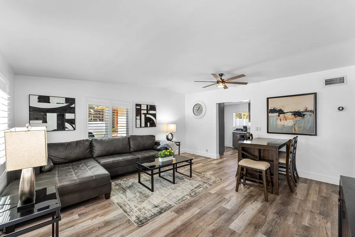  Residence photo 10