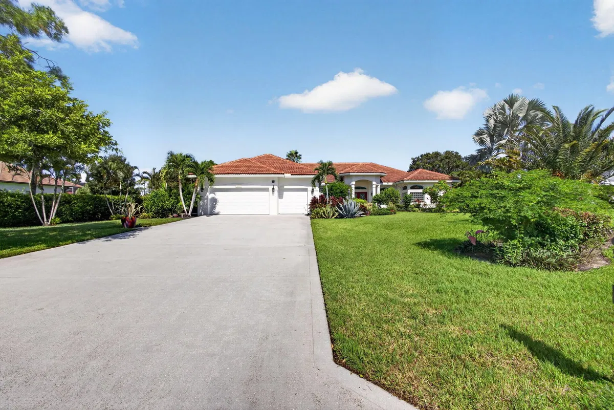 Residence photo 34