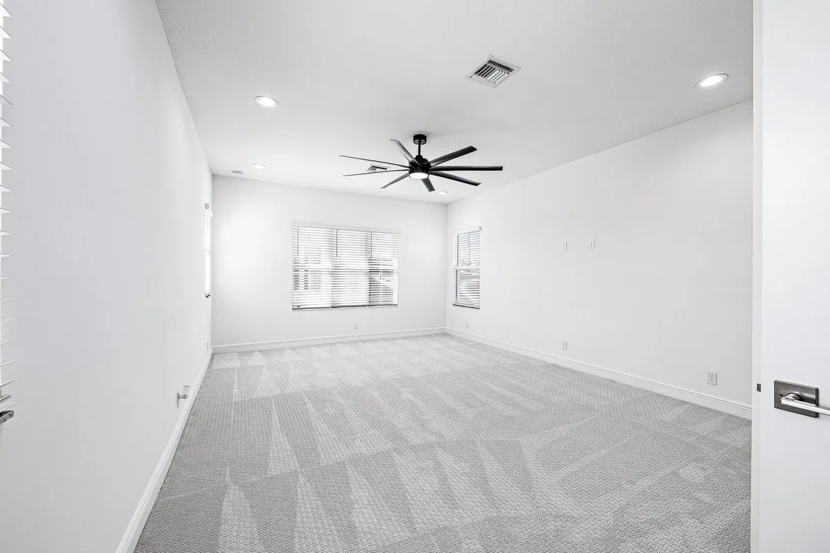 Residence photo 13