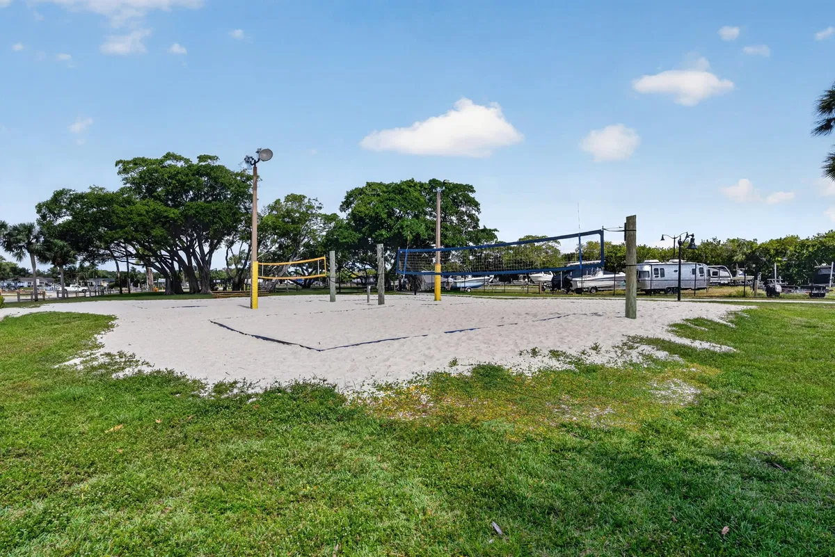 Village of North Palm Beach Residence photo 16