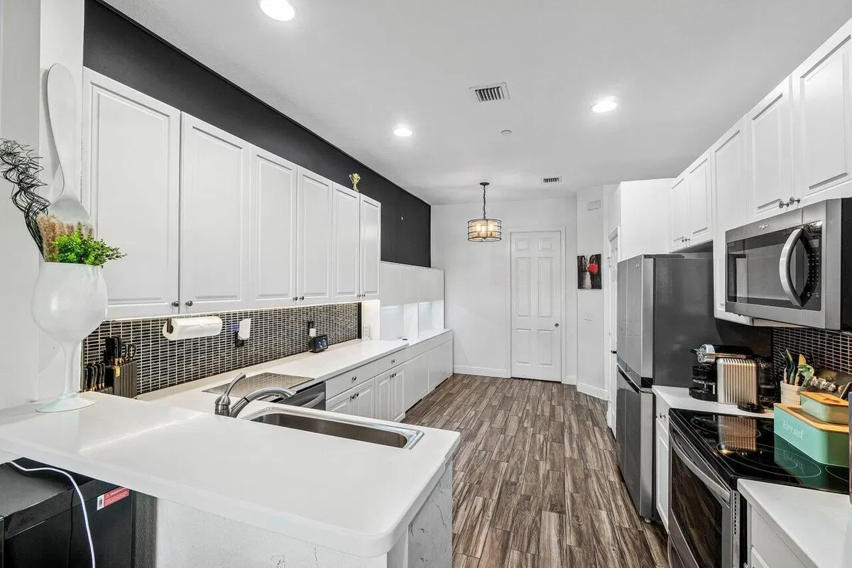 Residence photo 7