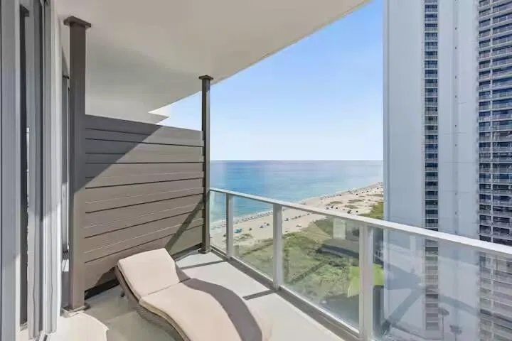 Amrit Ocean Resort & Residences Unit H-1707 photo 49